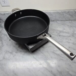 Ninja Foodi NeverStick Premium Saute Pan, 5 Quarts, Hard Anodized C30150, No Lid